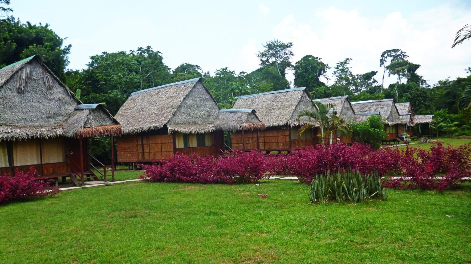 Curaka Lodge Expedition Икитос Экстерьер фото